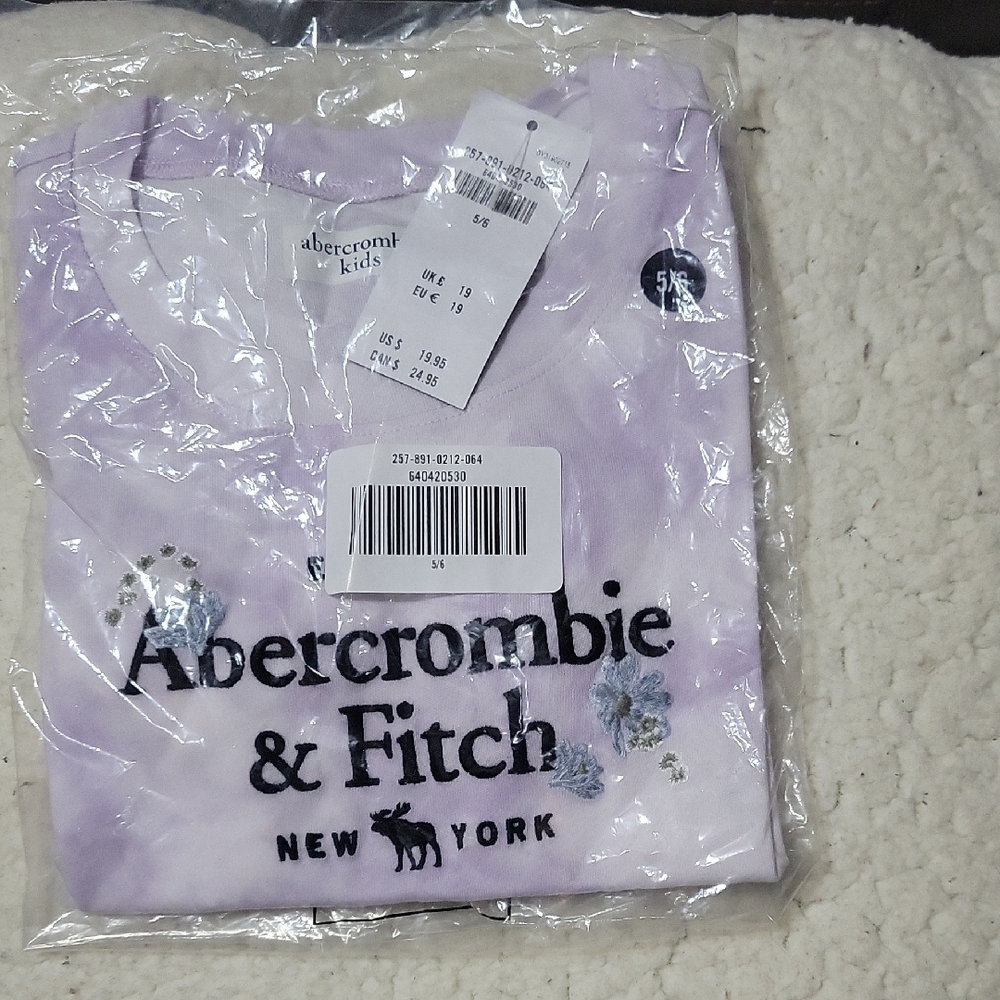 Abercrombie & Fitch Kids Light Purple Tee